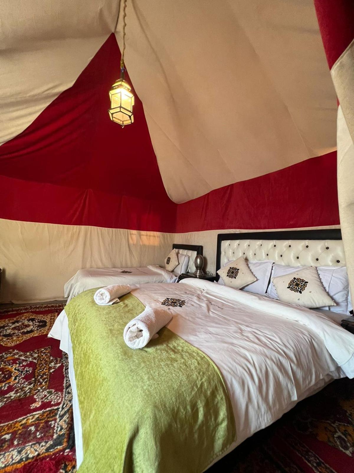 Merzouga Luxurious Tented ภายนอก รูปภาพ