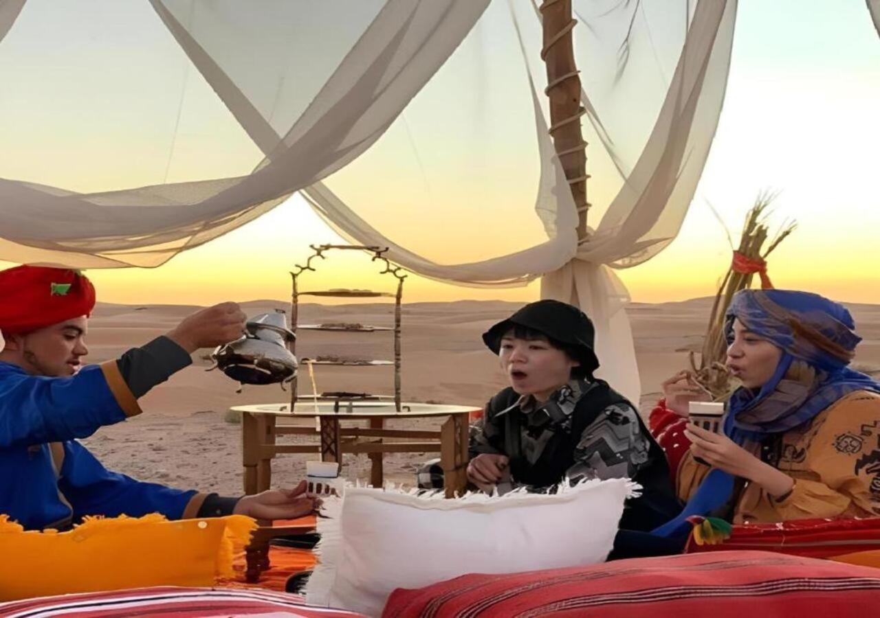 Merzouga Luxurious Tented ภายนอก รูปภาพ