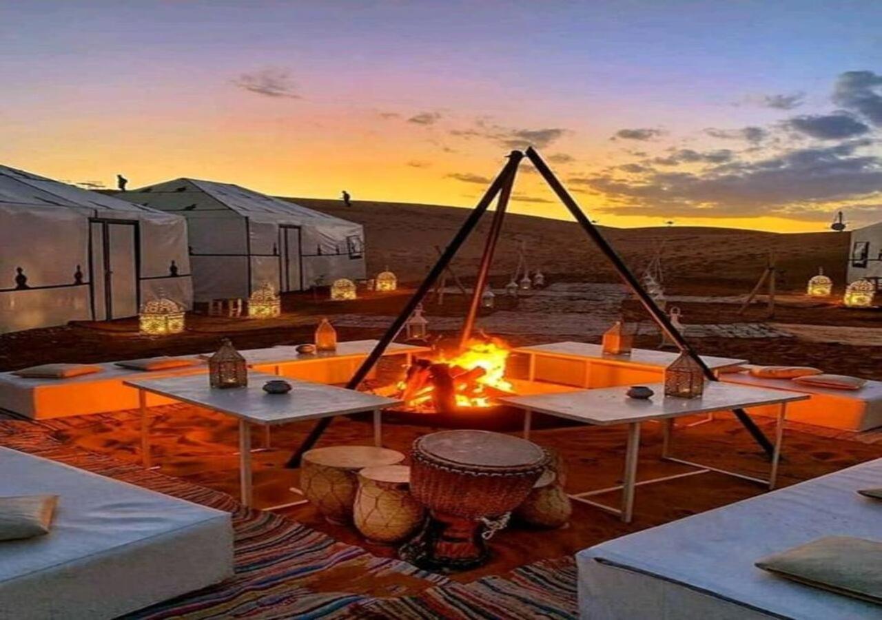 Merzouga Luxurious Tented ภายนอก รูปภาพ
