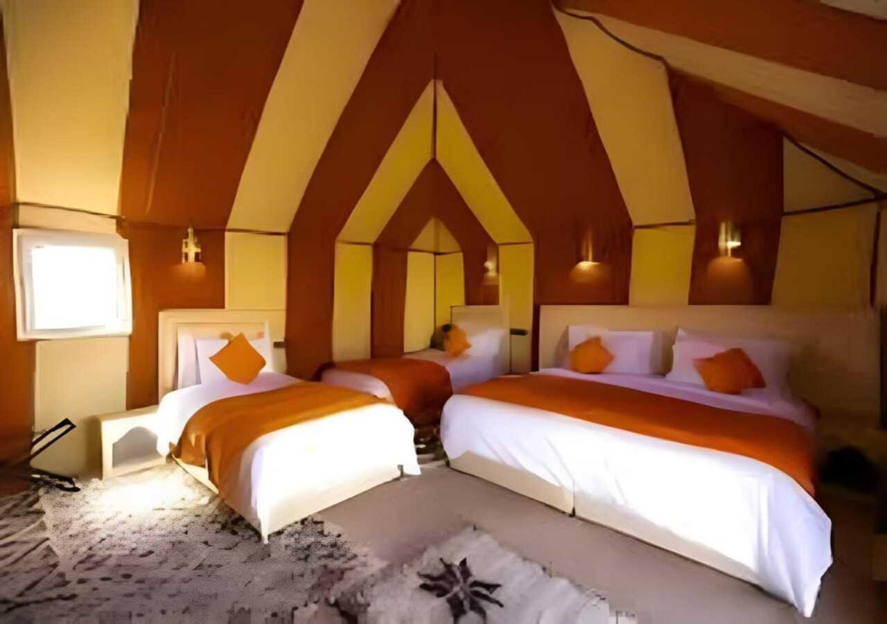 Merzouga Luxurious Tented ภายนอก รูปภาพ