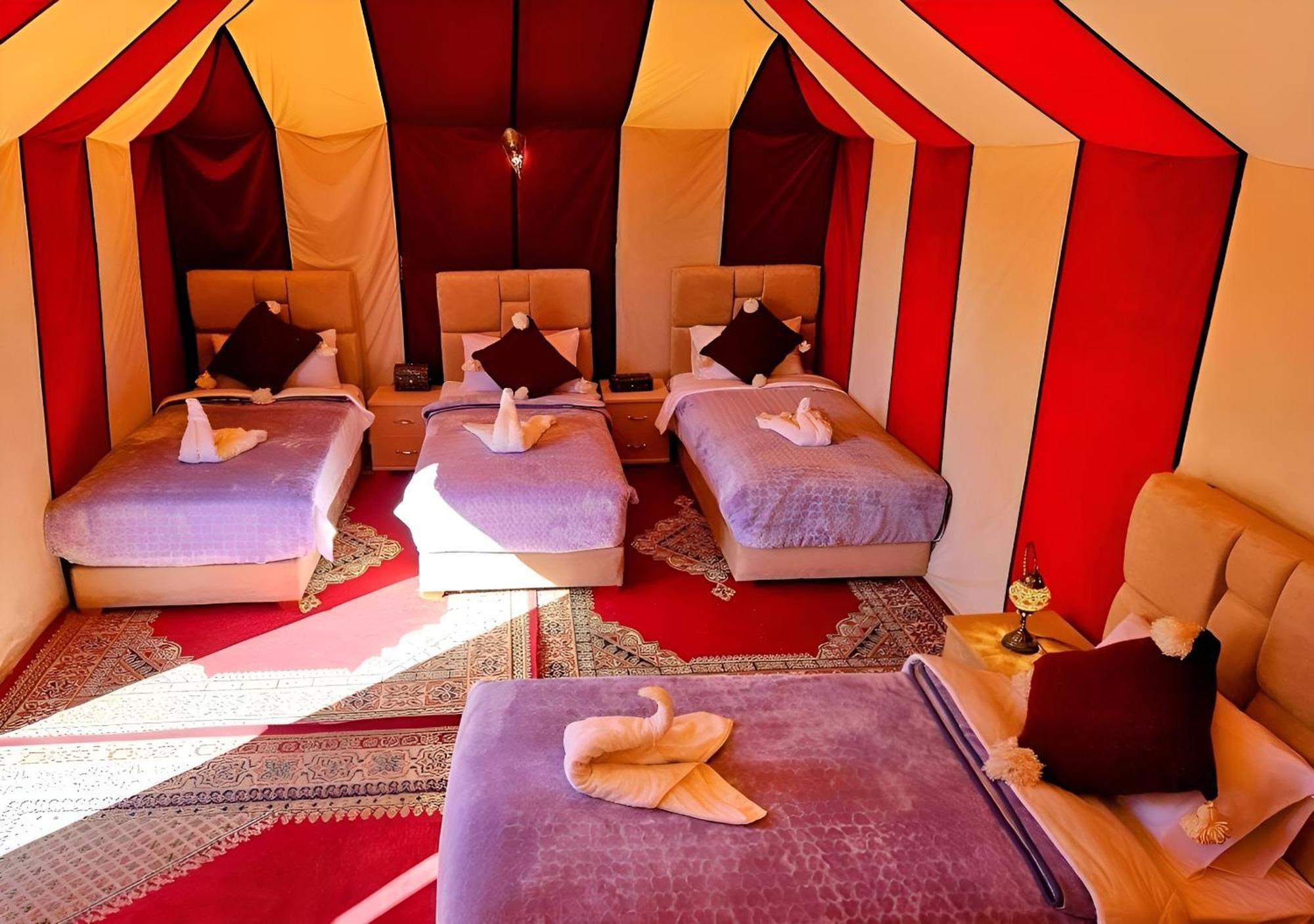 Merzouga Luxurious Tented ภายนอก รูปภาพ